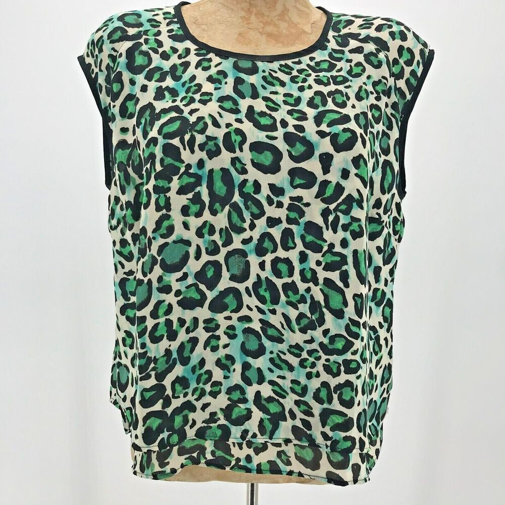 CAbi Jungle Top Womens Small Green Leopard Print Cap Sleeve Crew Neck Style 3260